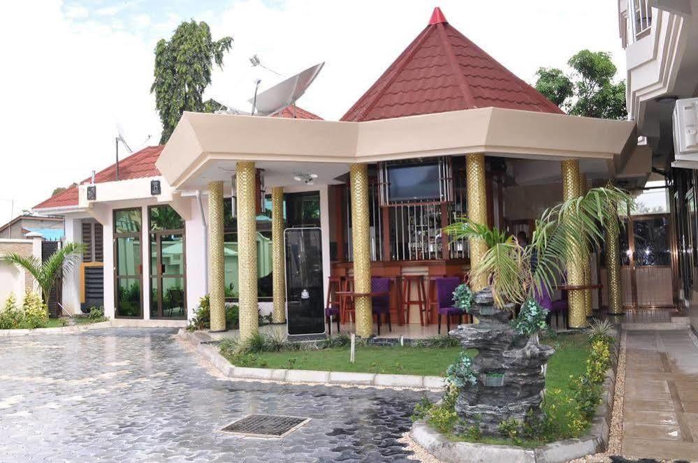 Star City Hotel ดาร์เอสซาลาม ภายนอก รูปภาพ